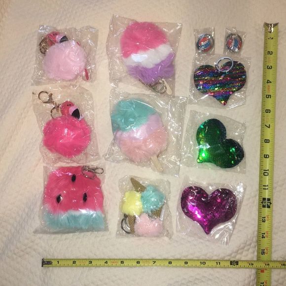 K Watermelon Pom Pom Key Chain - Picture 4 of 6